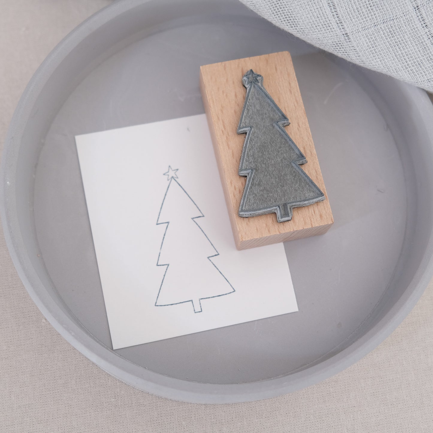 Produktfoto Holzstempel mit Tanne und Stern.