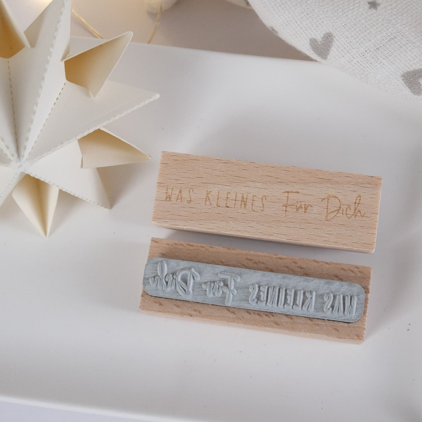 Holzstempel mit Text "Was Kleines für Dich" 6 x 2 cm