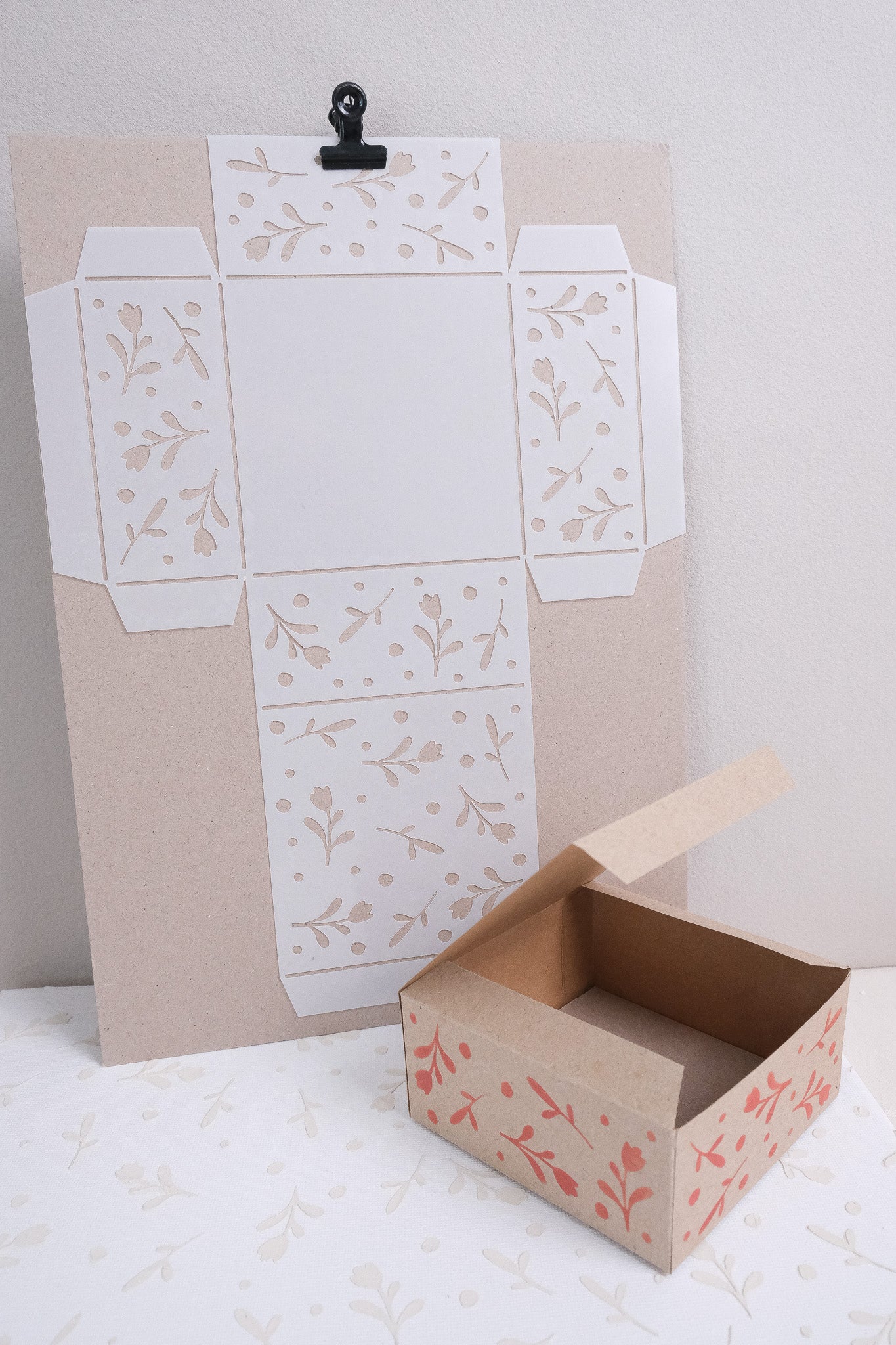 Schablone I Box I Tulpe