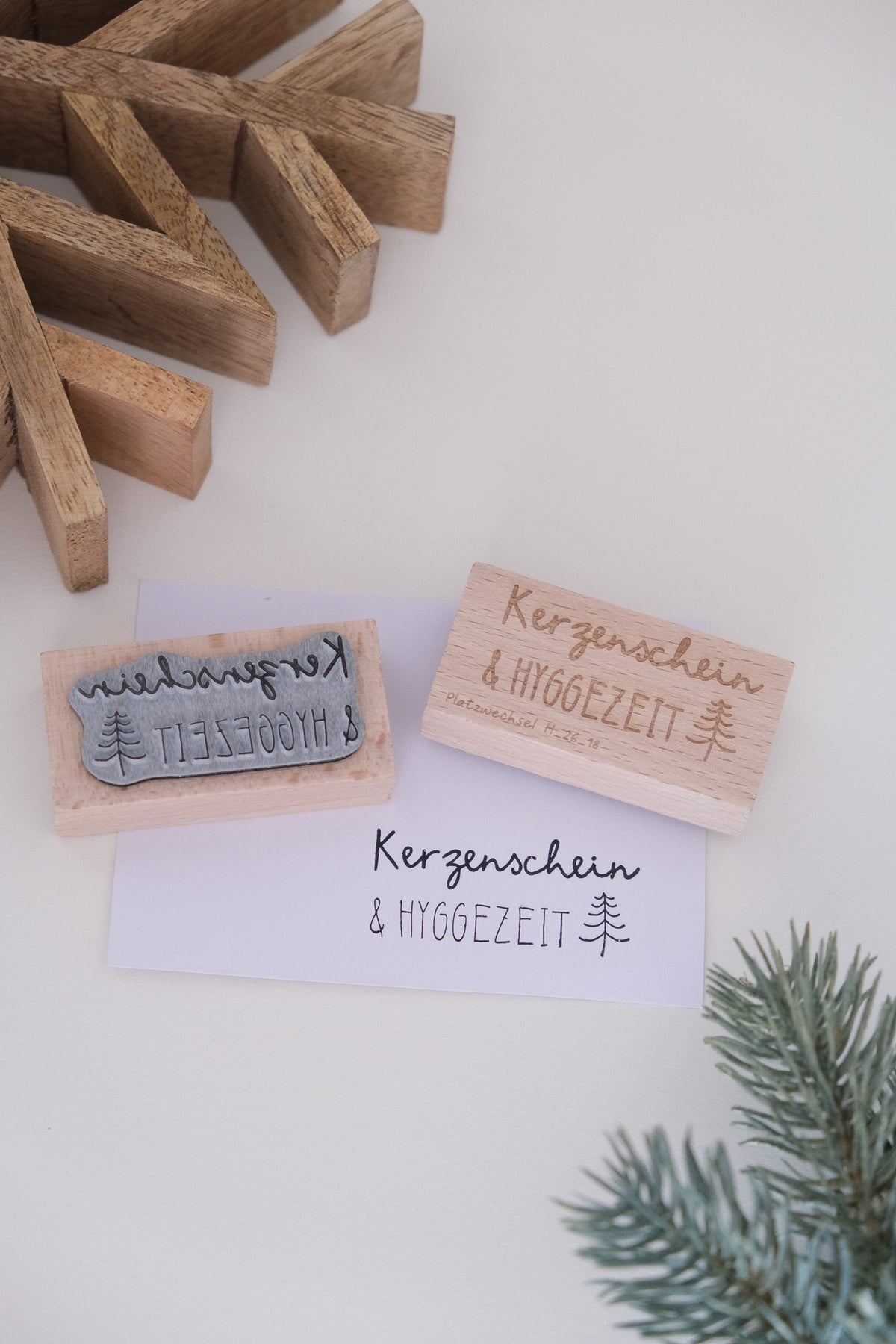 VORBESTELLUNG | Kerzenschein & HYGGEZEIT | 6 x 3 cm