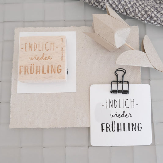 Holzstempel |  Endlich wieder Frühling  | 5 x 5 cm