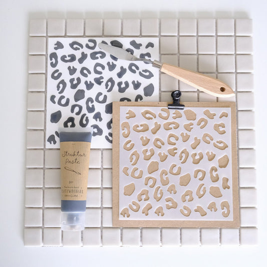 Schablone mit Leo Print