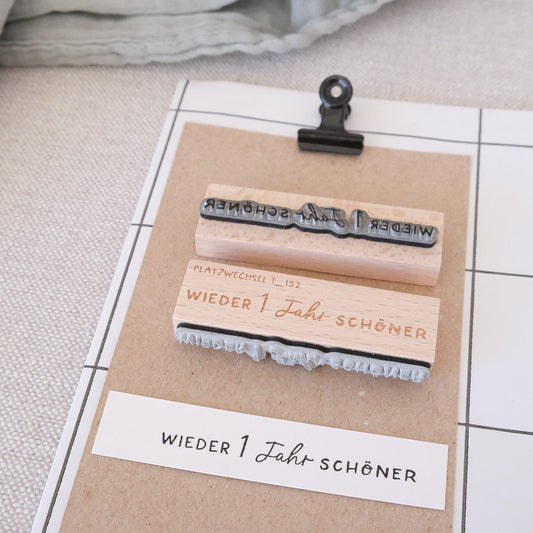 Textstempel | Wieder 1 Jahr schöner | 7 cm