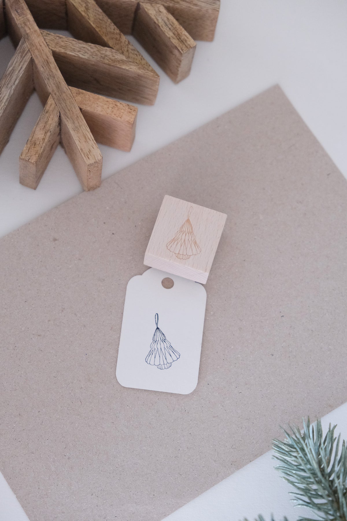 VORBESTELLUNG | Tannenbaum Papieranhänger | 3 x 3 cm