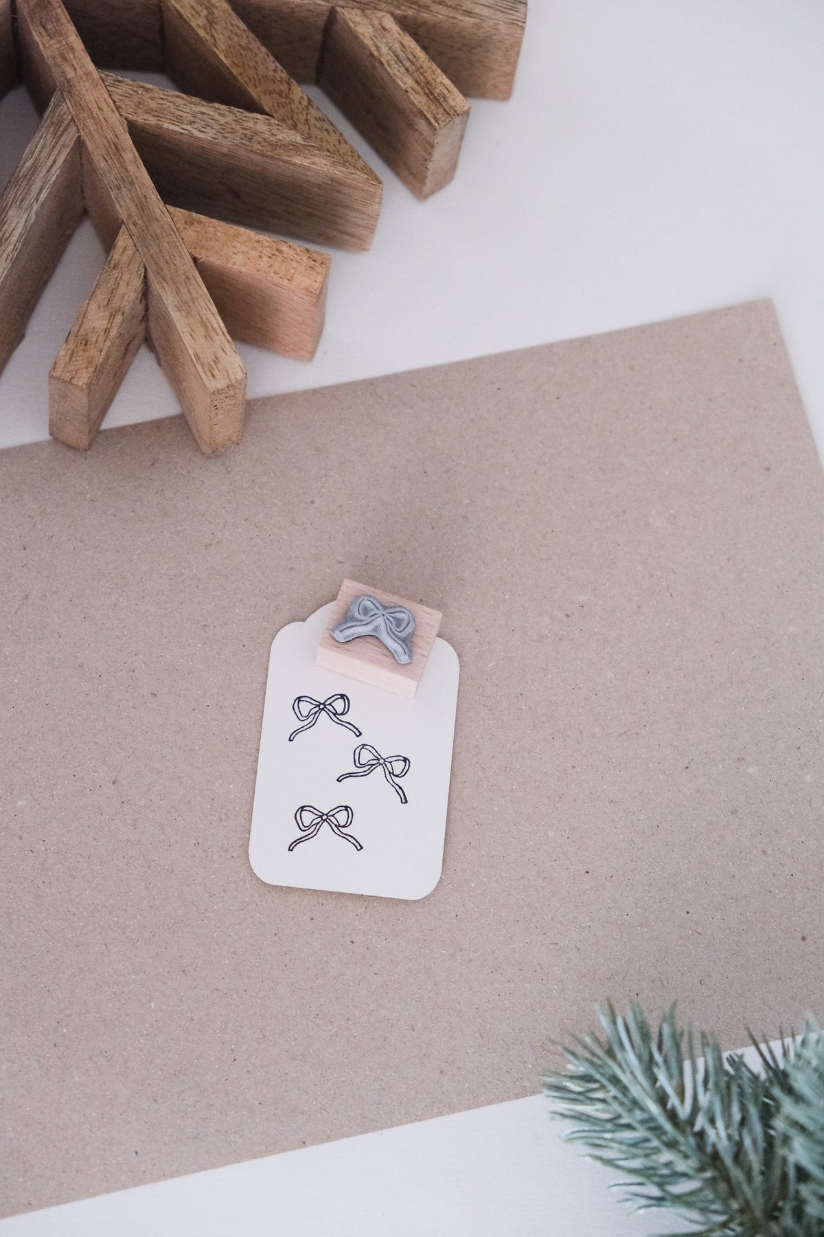 VORBESTELLUNG | kleine Schleife | 2 x 1.5 cm